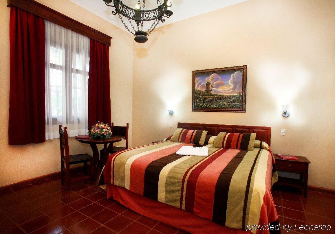 Boutique Hotel Palacio Santo Domingo Room photo